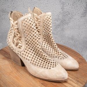 Coconuts by Matisse Mosey Tan Boho Western Booties sz 9